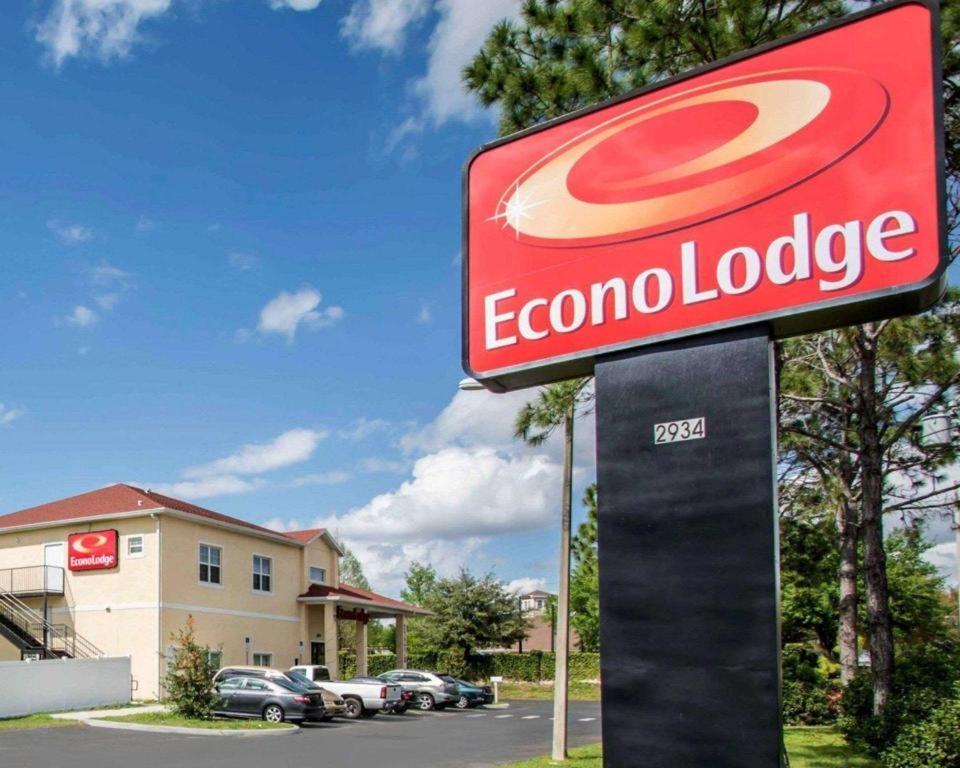 Quality Inn سيليبريشن المظهر الخارجي الصورة